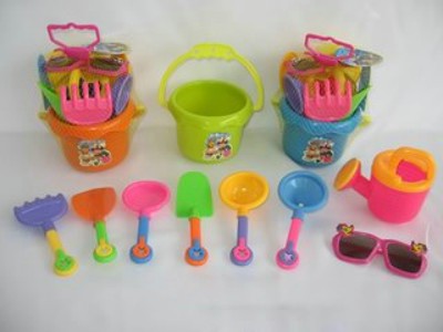 SANDY ITEM,