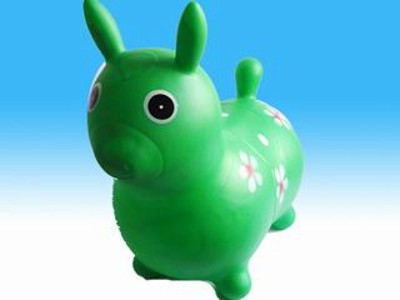 INFLATABLE  TOYS,