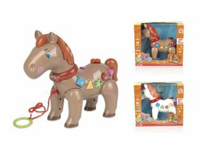 PULLING HORSE,
