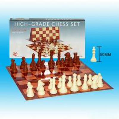 CHESS SET,