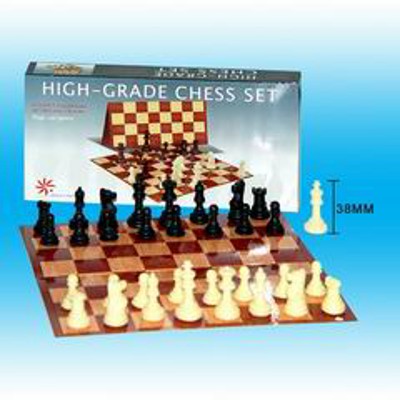 CHESS SET,