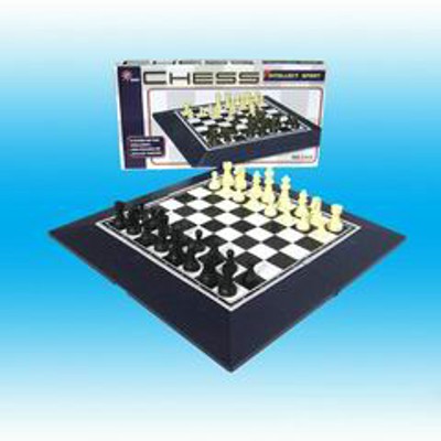CHESS SET,