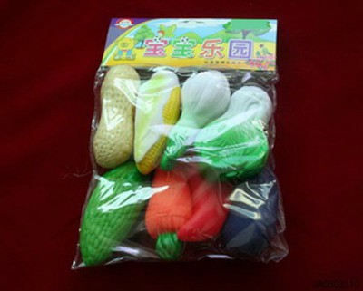 RUBBER TOYS,