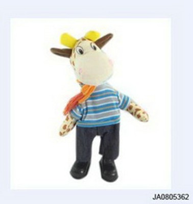 B/O SINGING AND DANCING PLUSH DOLL,