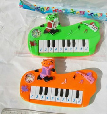 ELECTRONIC ORGAN,