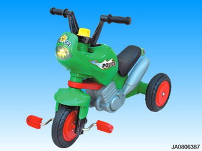 CHILDREN CAR W/LIGHT AND MUSIC,