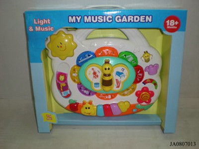 ELECTRONIC ORGAN W/MUSIC,SOUND AND LIGHT,