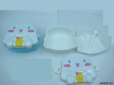 LUNCH BOX,