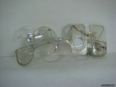 GLASSES W/FLASH LIGHT,