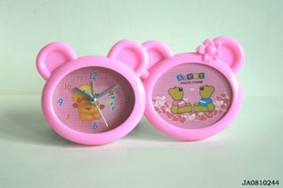 CLOCK AND PHOTO FRAME,