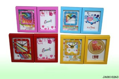 CLOCK AND PHOTO FRAME,