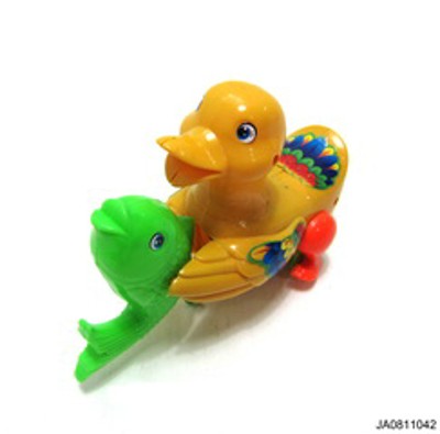 PULLING DUCK,