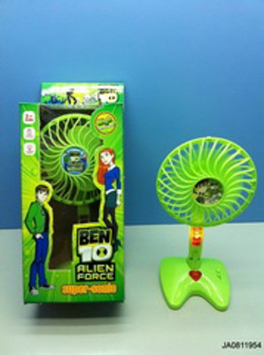 B/O FAN W/FLASH LIGHT,