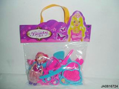 COSMETIC SET W/DOLL,