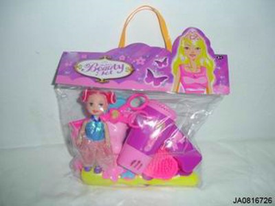 COSMETIC SET W/DOLL,
