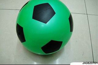 20 CM PVC AERATE FOOTBALL,