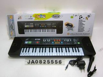 37 KEYBOARD MULTIFUNCTION ELECTRONIC ORGAN W/MICROPHONE,