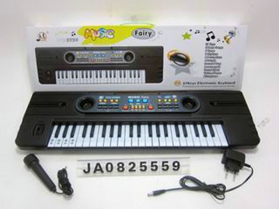 37 KEYBOARD MULTIFUNCTION ELECTRONIC ORGAN W/MICROPHONE,