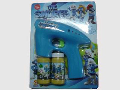 BUBBLE GUN W/ 2 BOTTLE WATER,