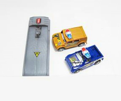 PRESS CAR,