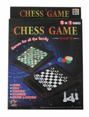 CHESS SET,