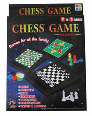 CHESS SET,