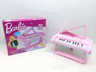BARBIE PIANO W/LIGHT & MUSIC,