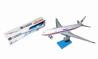 AIRLINER,