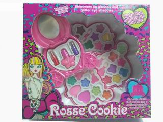 CHILDRENS COSMETICS SUITS,