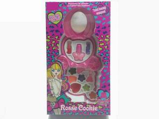 CHILDRENS COSMETICS SUITS,