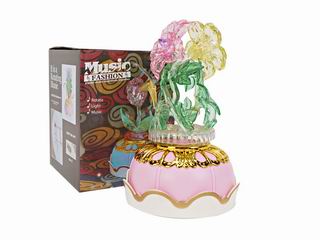 MUSIC GIFT BOX,