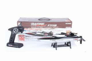 2.4G R/C YACHT,