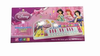 ELECTRONIC ORGAN W/MUSIC,