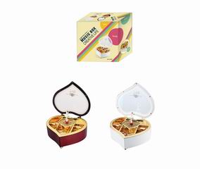 MUSIC BOX,