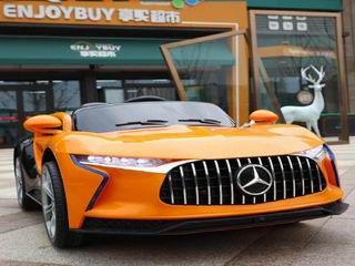 CHILDREN CAR W/CHARGER,