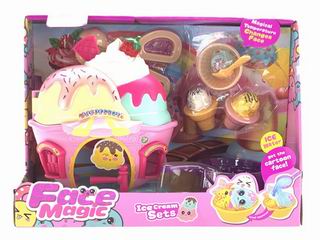ICE CREAM HOUSE,
