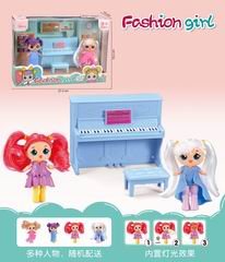 PLAY HOUSE DOLL W/LIGHT,