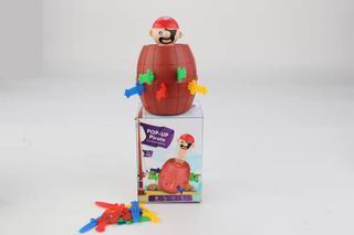 PIRATE BUCKET,