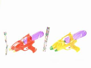 WATER GUN,
