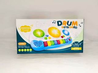 ELECTRONIC ORGAN W/LIGHT & MUSIC,