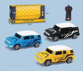 1:20 2 CHANNEL R/C CAR,