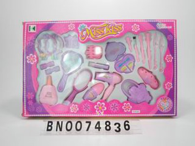 PRETTY SET. W/B,