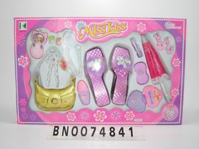 PRETTY SET. W/B,