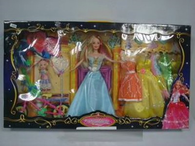 DOLL. W/B,