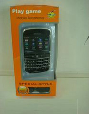 MOBLE PHONE W/BATTERY AND EARPLUG,