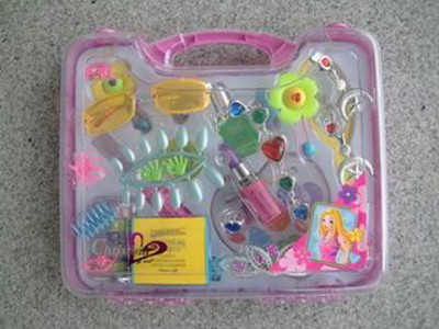BEAUTY SET. T/B,